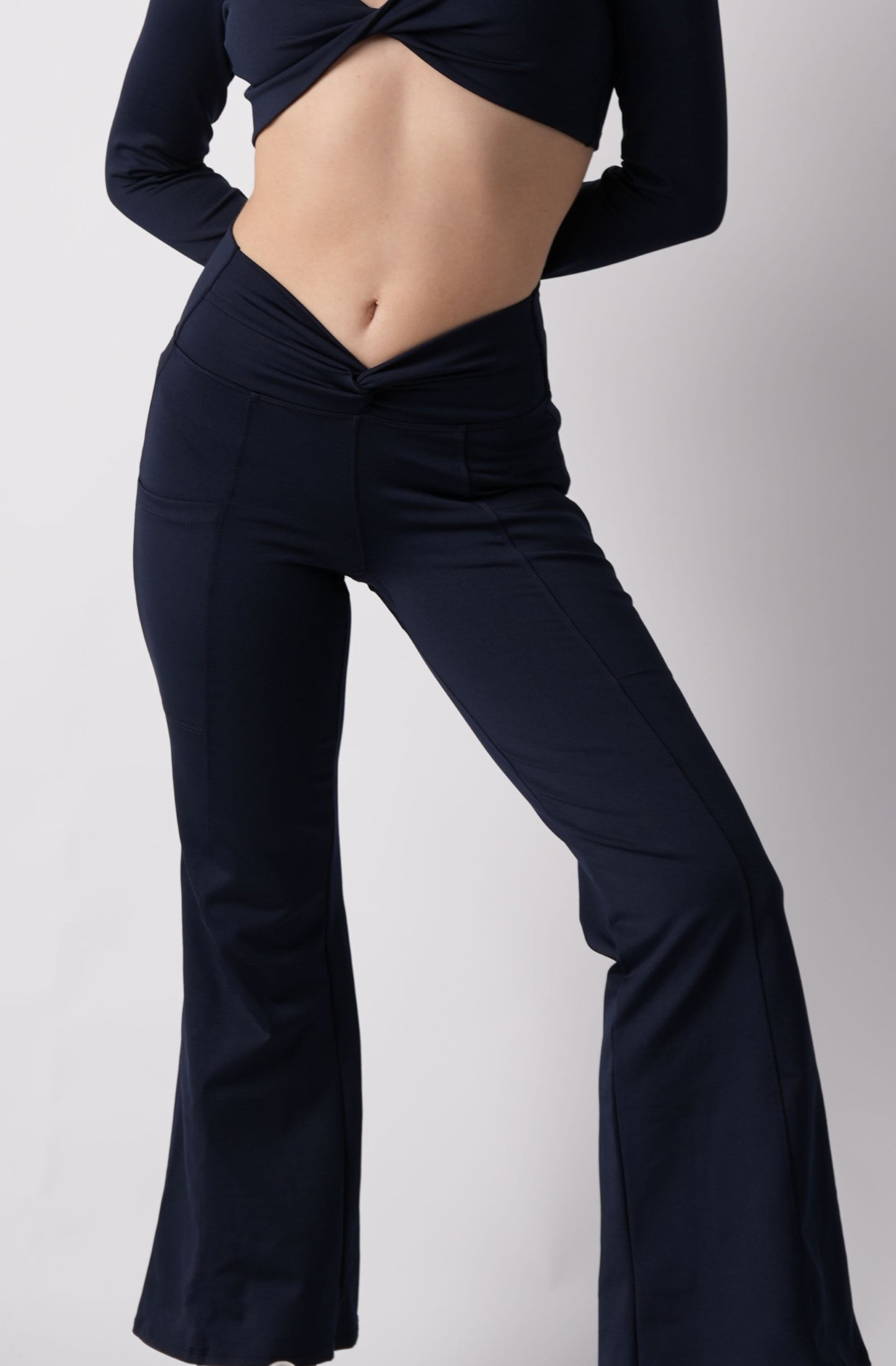 Twist Pant