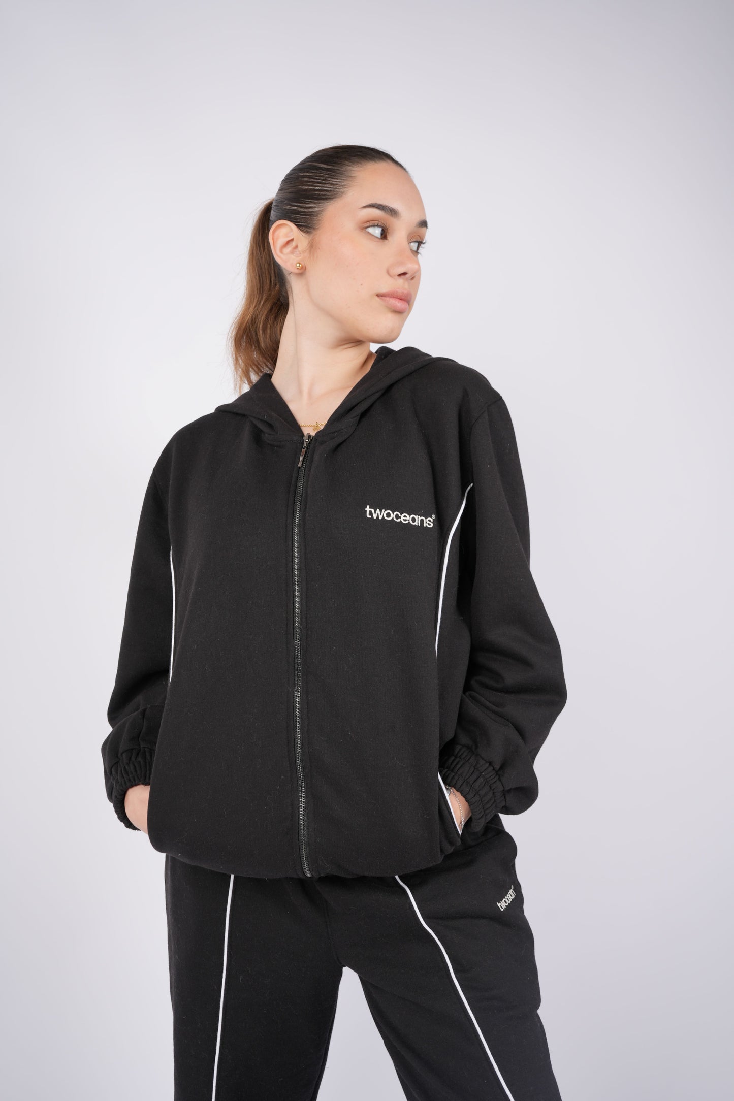 Line Hoddie