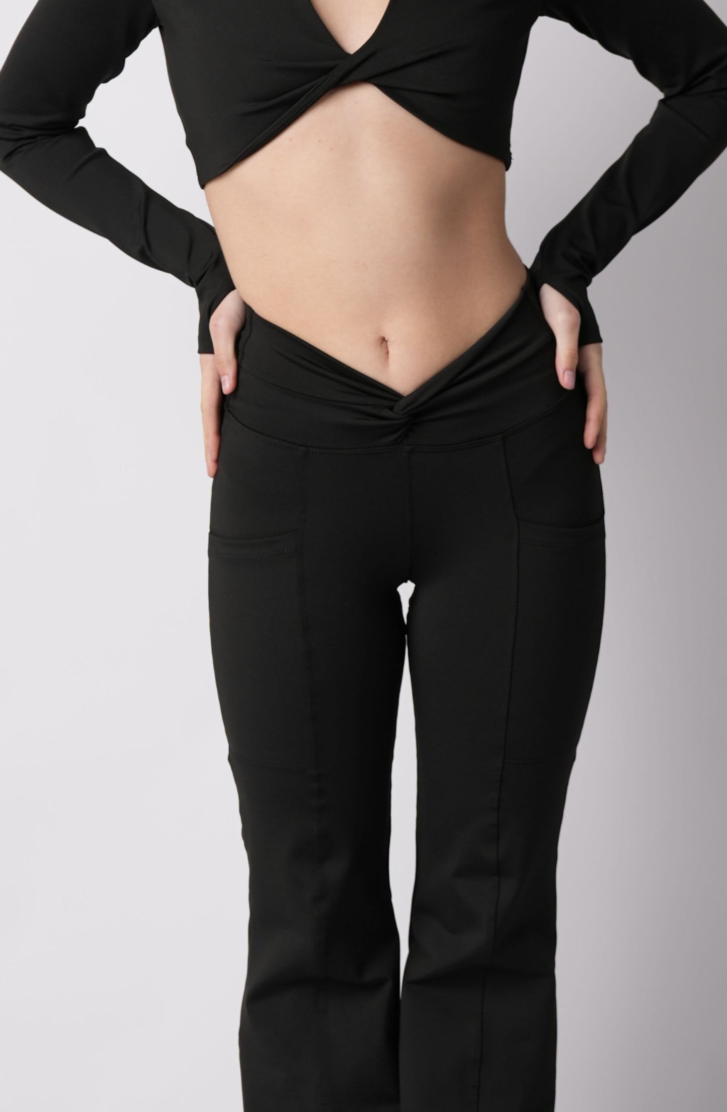 Twist Pant