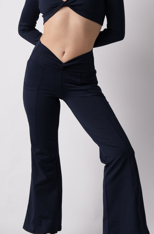 Twist Pant